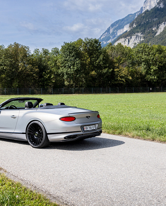 Фото дисков HF-8 Черный глянец на Bentley Continental GT III