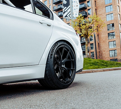 Фото дисков Bola FP2 на BMW 3/M3 (F3x/F80)