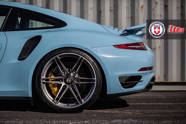Фото дисков HRE P106 Сатиновый темный лак на Porsche 911 VII