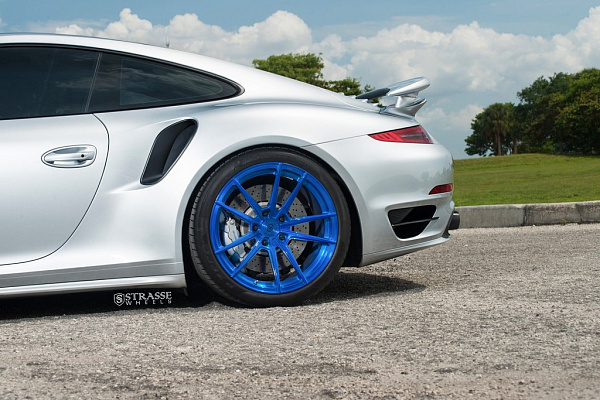 Фото дисков Strasse Wheels SV1 Deep Concave Monoblock Другой цвет на Porsche 911 VII