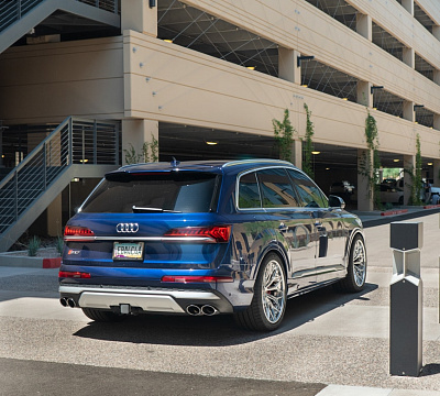 Фото дисков Brixton Forged CM6-R на Audi Q7 (4M)