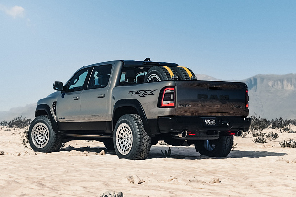 Фото дисков Brixton Forged BX05-M Глянцевый лак на Ram 1500 V