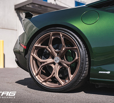 Фото дисков HRE P111SC на Lamborghini Huracan