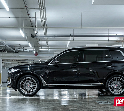 Фото дисков Vossen S17-04 на BMW X7 (G07)