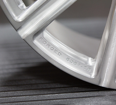 Vossen UV-2