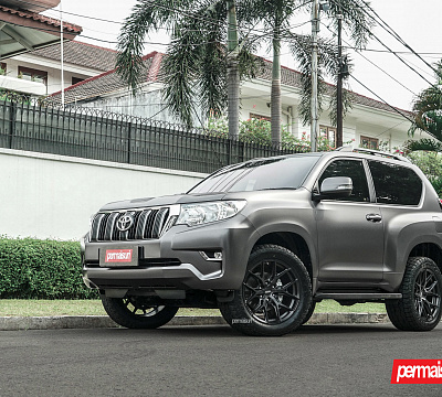 Фото дисков Vossen HF6-4 на Toyota Land Cruiser Prado 150