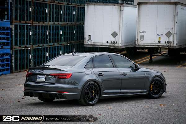 Фото дисков BC Forged LE72 // MLE72 Черный матовый на Audi A/S/RS 4 (B9)
