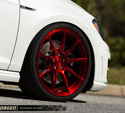 Фото дисков BC Forged RZ39 на Volkswagen Golf VII