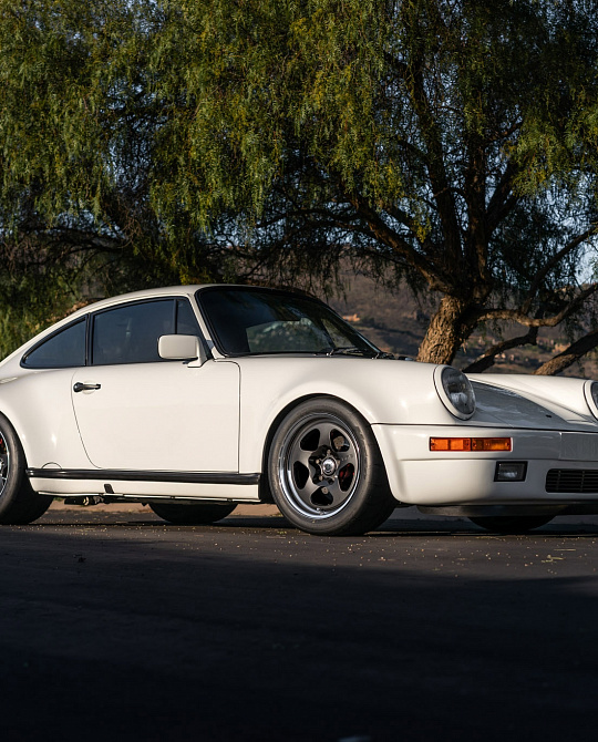 Фото дисков 527 Черный сатин на Porsche 911 II