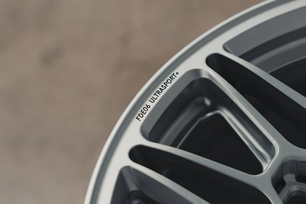 Фото дисков Brixton Forged FDE06 Серебро на BMW 3/M3 (F3x/F80)