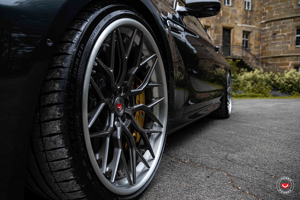 Фото дисков Vossen S17-01 (3-Piece) Глянцевый темный лак на BMW 6/M6 (F06/F13/F12)