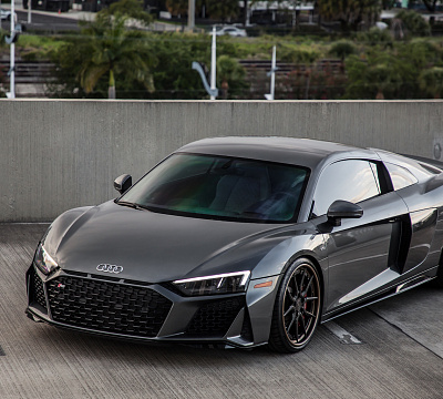 Фото дисков Strasse Wheels SV5 Deep Concave FS на Audi R8 (4S)