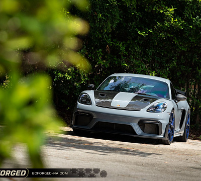 Фото дисков BC Forged ACL51 на Porsche Cayman II