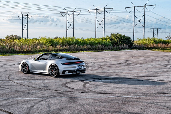 Фото дисков Anrky AN10 Глянцевый лак на Porsche 911 VIII