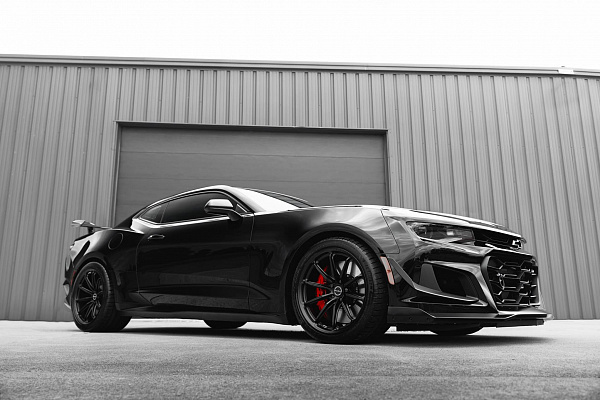 Фото дисков Brixton Forged R11-RS Черный сатин на Chevrolet Camaro VI