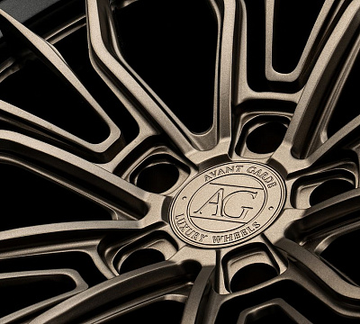 Avant Garde AGL67