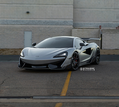 Фото дисков Strasse Wheels SM5R Deep Concave Monoblock на McLaren 570S
