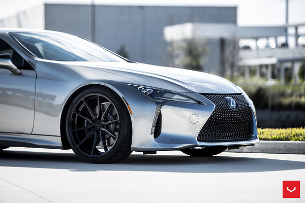 Фото дисков Vossen HF-3 Черный глянец на Lexus LC 500