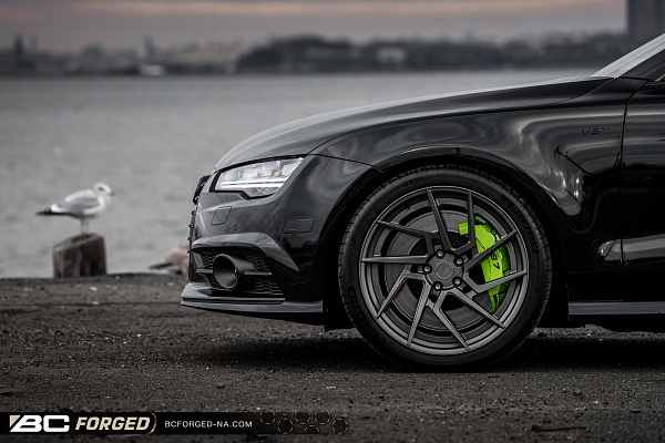 Фото дисков BC Forged HCA218 Глянцевый графит на Audi A/RS 7 (4G)