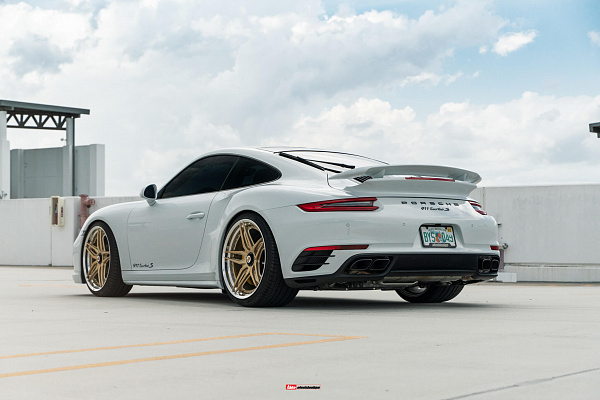 Фото дисков HRE S107SC Сатиновое золото на Porsche 911 VIII