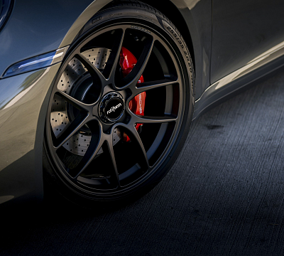 Фото дисков Rotiform LTN на Porsche 911 VIII