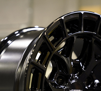Vossen HFX-1 (6-Lug)