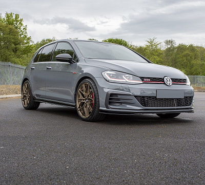 Фото дисков Bola FLV на Volkswagen Golf VII