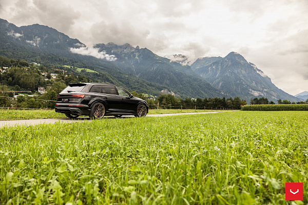 Фото дисков Vossen HF-7 Сатиновая бронза на Audi Q7 (4M)
