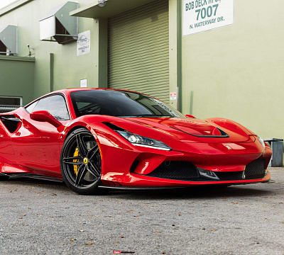 Фото дисков HRE S107SC на Ferrari F8