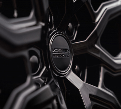 Фото дисков Vossen HF-2 на Land Rover Range Rover IV