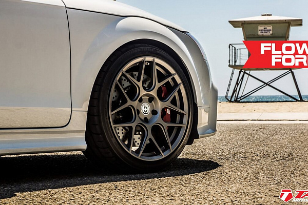 Фото дисков HRE FF01 Сатиновый графит на Audi TT (8J)