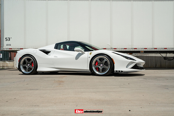 Ferrari F8 Spider