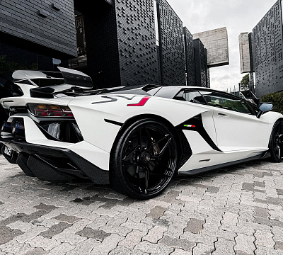 Фото дисков Brixton Forged PF5 на Lamborghini Aventador