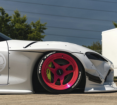 Фото дисков Rotiform USF на Toyota Supra A90