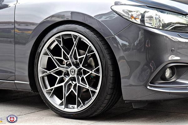Фото дисков HRE FF11 Серебро на Mazda 6 III (GJ)