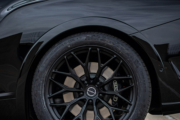 Фото дисков Brixton Forged CM6-R Черный сатин на Bentley Continental GT III