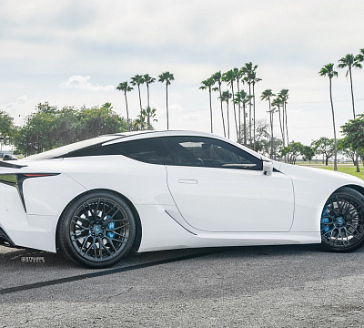 Фото дисков Strasse Wheels SV10M Deep Concave Duoblock на Lexus LC 500