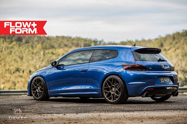 Фото дисков HRE FF01 Сатиновое темное золото на Volkswagen Scirocco III