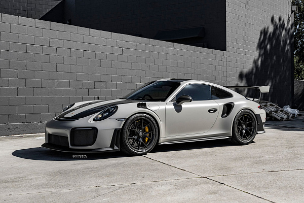 Фото дисков Strasse Wheels SM5R Deep Concave FS Другой цвет на Porsche 911 VIII