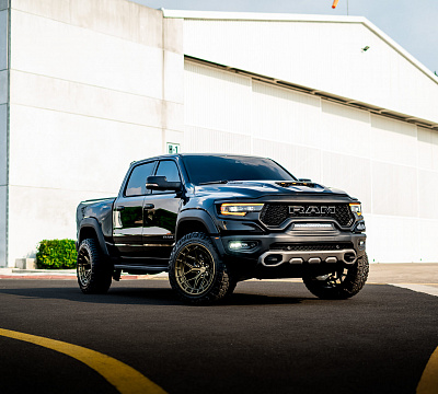 Фото дисков Vossen HFX-1 (6-Lug) на Ram 1500 V