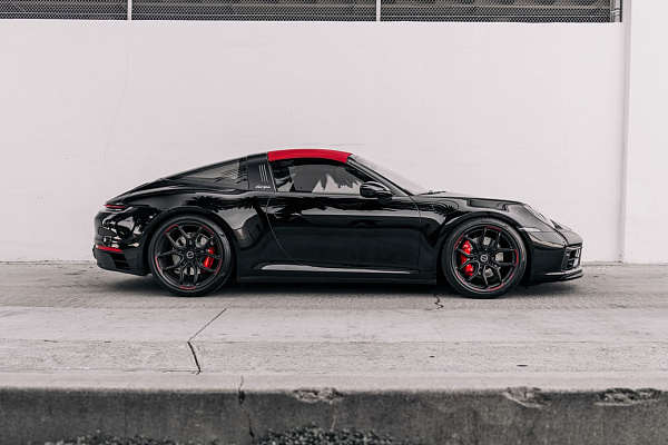 Фото дисков Brixton Forged CM5-RS Черный матовый на Porsche 911 VIII