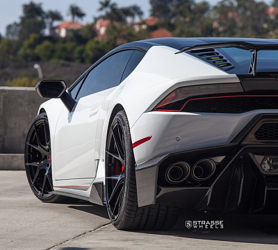 Фото дисков Strasse Wheels SM5R Deep Concave Monoblock на Lamborghini Huracan