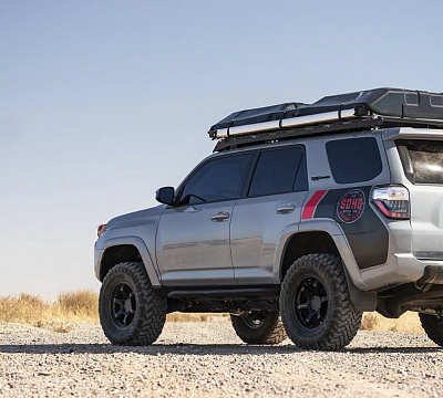 Фото дисков Motegi Racing MR150 TRAILITE на Toyota 4Runner V