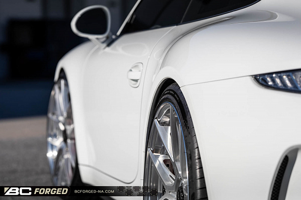 Фото дисков BC Forged HCA381 Глянцевый лак на Porsche 911 VII