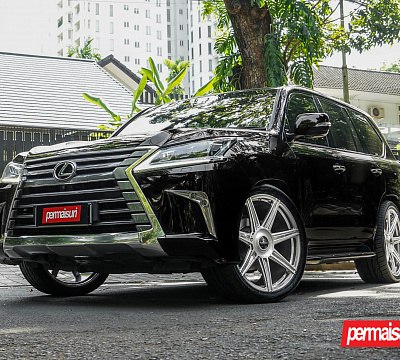 Фото дисков Vossen S17-11 на Lexus LX III