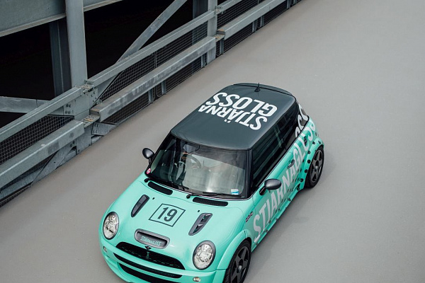 Фото дисков Bola B10 Глянцевый графит на MINI Cooper III