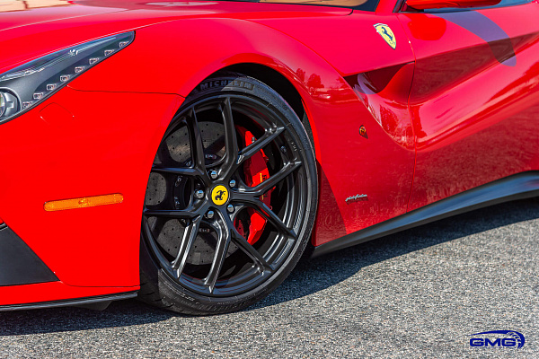 Фото дисков HRE P101SC Черный сатин на Ferrari F12