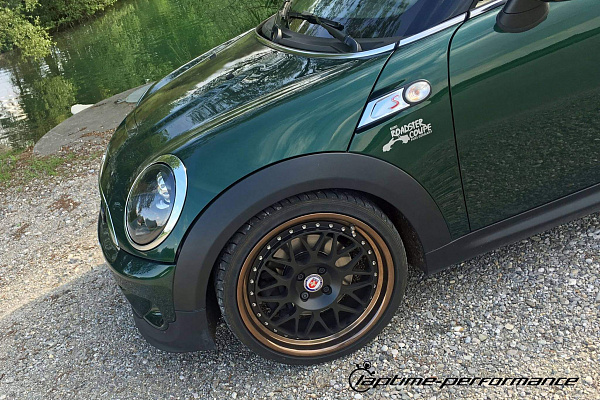Фото дисков HRE 300 Черный сатин на MINI Cooper III