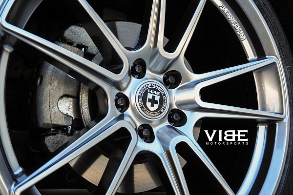Фото дисков HRE FF04 Серебро на Infiniti Q60 II