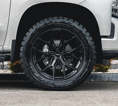 Фото дисков Vossen HF6-4 на Chevrolet Silverado IV